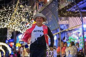 BIB: 
                            <button type="button" onclick="openModal(24875295)" class="btn btn-primary btn-sm float-right btn-popup" data-toggle="modal" data-target=".modal-high-quality">
                        <i class="fas fa-shopping-cart"></i> Add to Cart
                    </button>
                                            <button type="button" onclick="isThisMe(24875295, true)" class="btn btn-success btn-sm float-right btn-popup btn-isme hidden" data-toggle="tooltip" data-placement="bottom" title="นี่คือรูปของคุณใช่ไหม คลิกที่นี่เพื่อเอาเข้าอัลบั้ม">
                        <i class="fas fa-plus"></i> Add to album
                    </button>
                    <button type="button" onclick="isThisMe(24875295, false)" class="btn btn-warning btn-sm float-right btn-popup btn-isnotme hidden">
                        <i class="fas fa-ban"></i> Remove from album
                    </button>